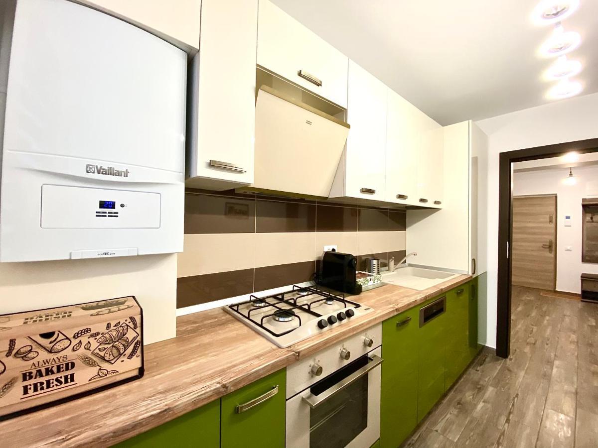 Urban Guesthouse Brasov Bagian luar foto