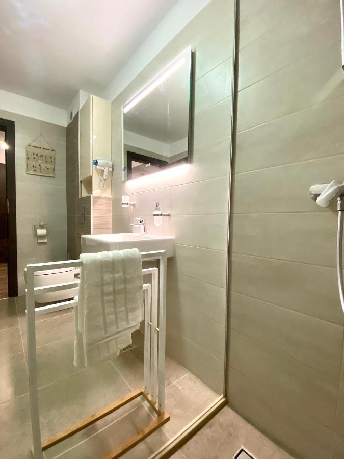 Urban Guesthouse Brasov Bagian luar foto