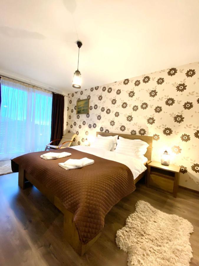 Urban Guesthouse Brasov Bagian luar foto